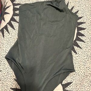 Maheli heli Green One-Shoulder swim